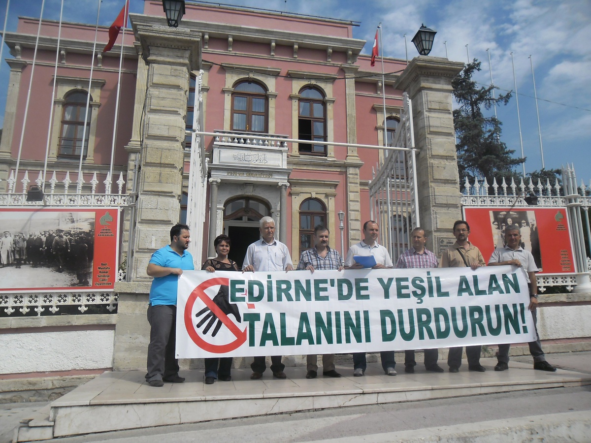 Yeşil Alana Yapılan İnşaat Kent Konseyinden Tepki