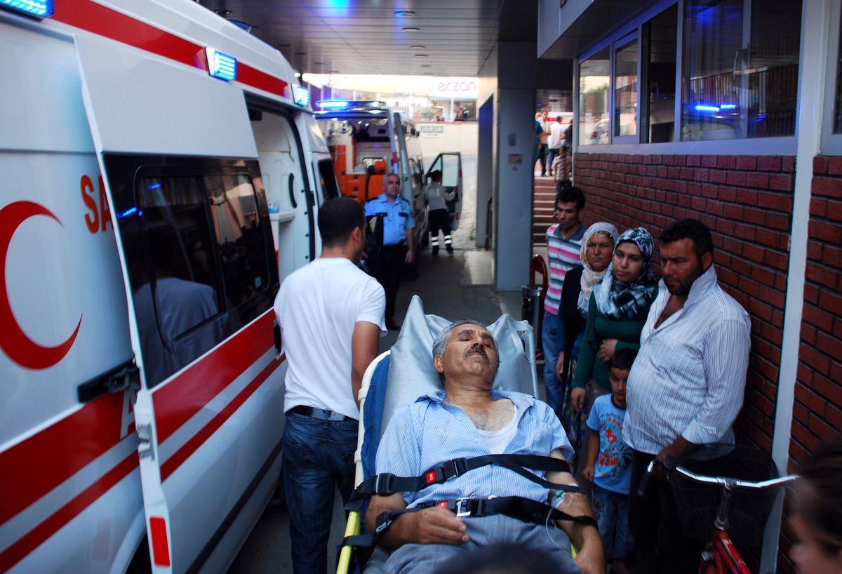 Adıyaman\'da Trafik Kazası: 2 Yaralı