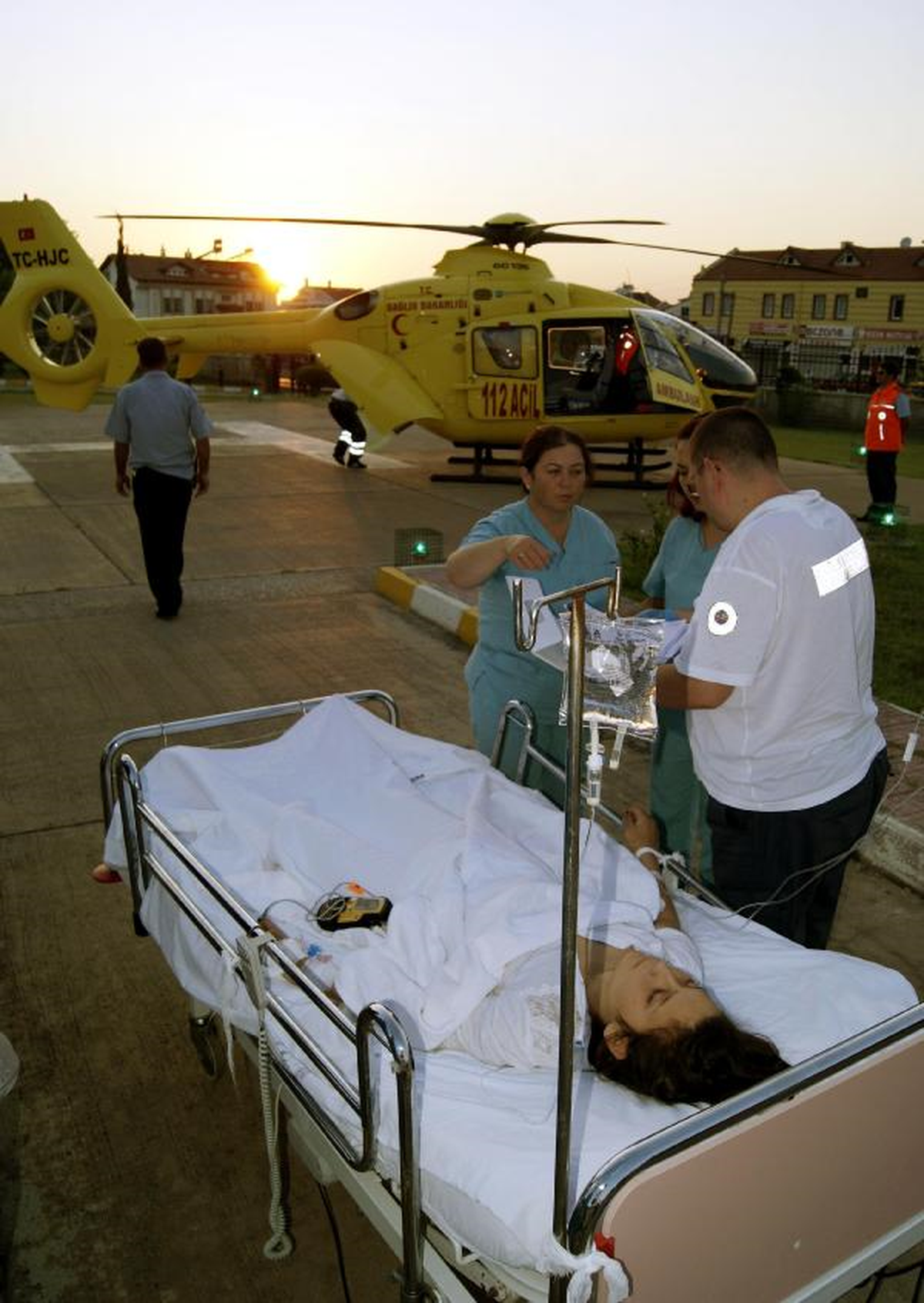 Ambulans Helikopter 15 Yaşındaki Şeker Hastası İçin Havalandı