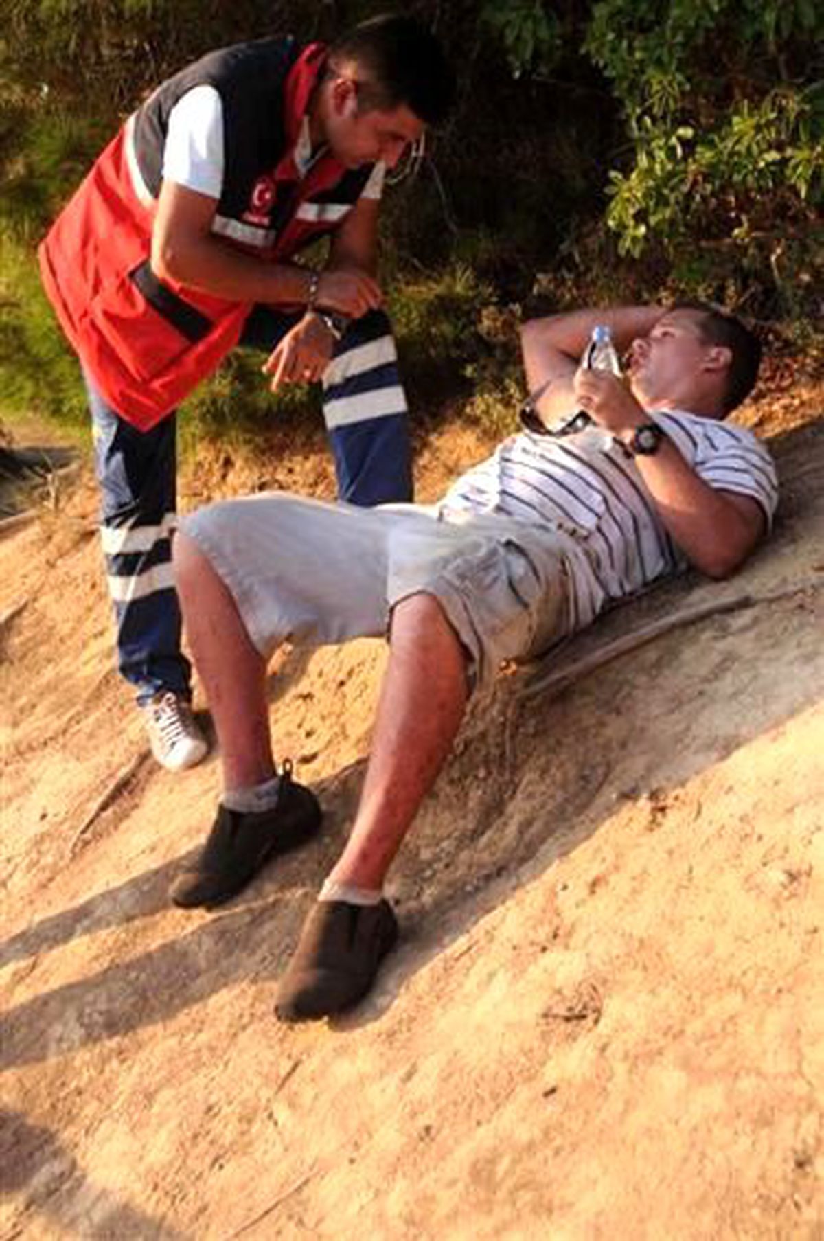Avustralyalı Turist Şehitlikte Kayboldu (2)