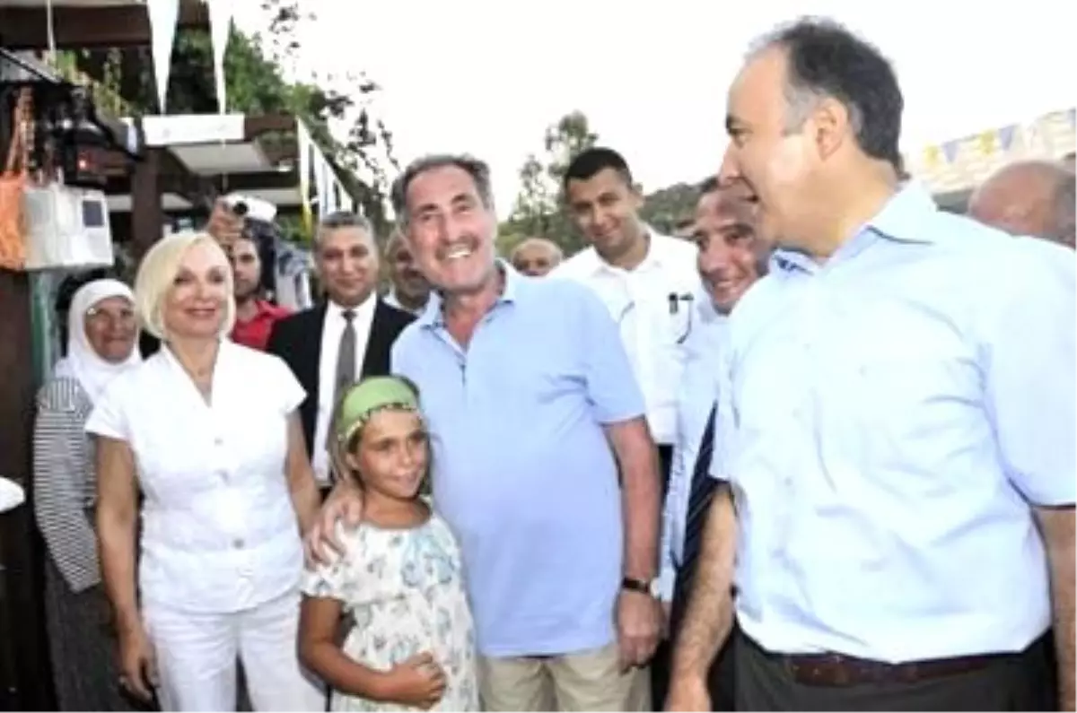 Bakan Günay \'Örnek Köy\'ün Açılışını Yaptı