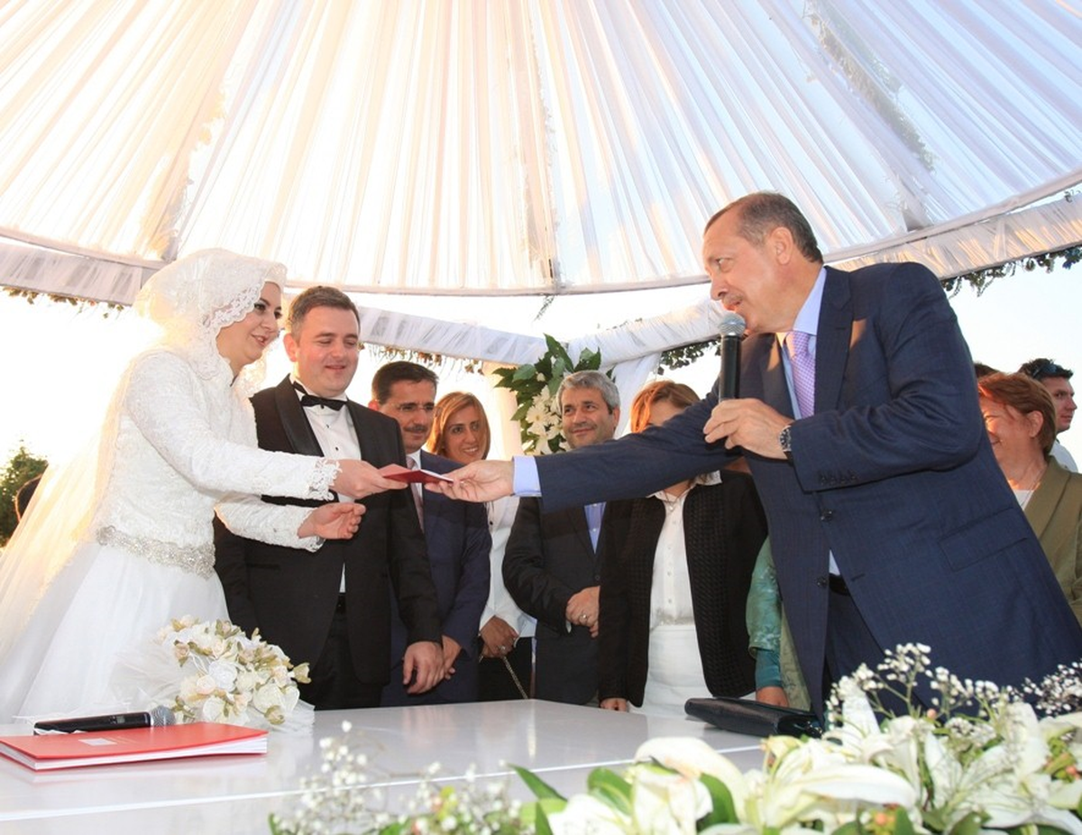 Başbakan Erdoğan, Nikah Şahidi Oldu