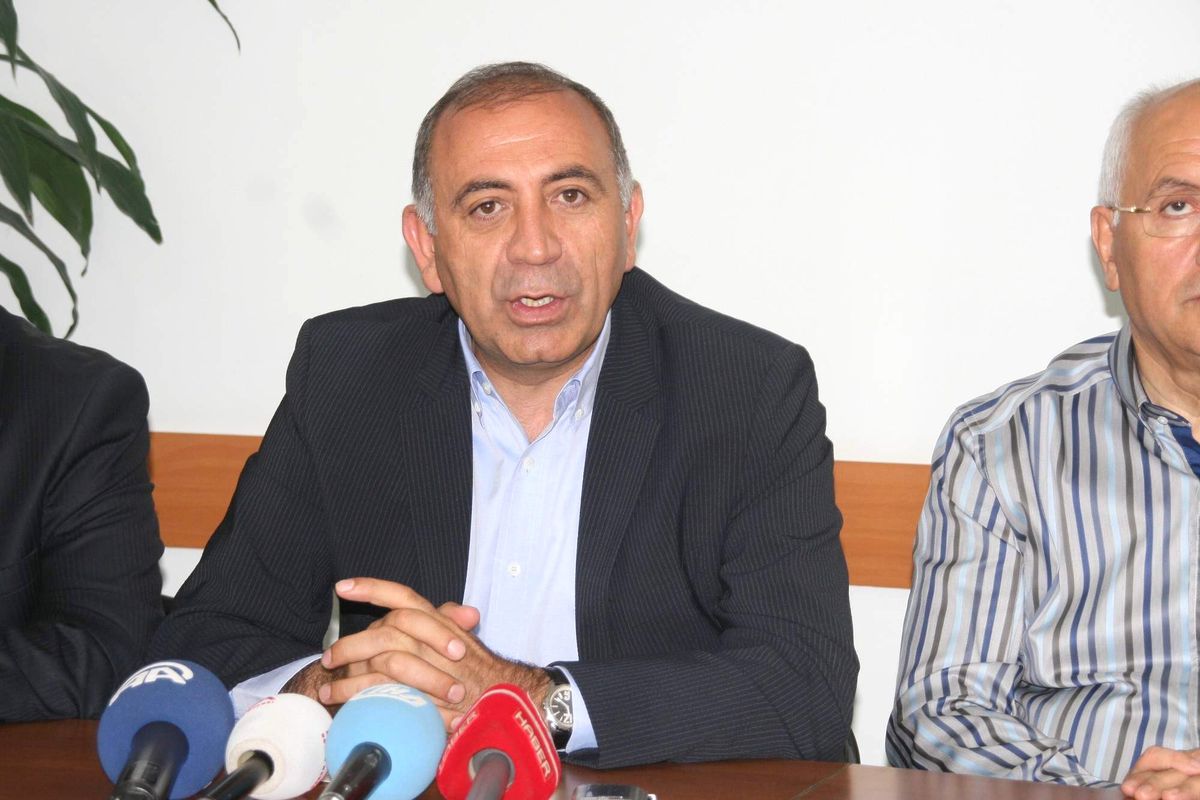 CHP İstanbul Milletvekili Gürsel Tekin Açıklaması