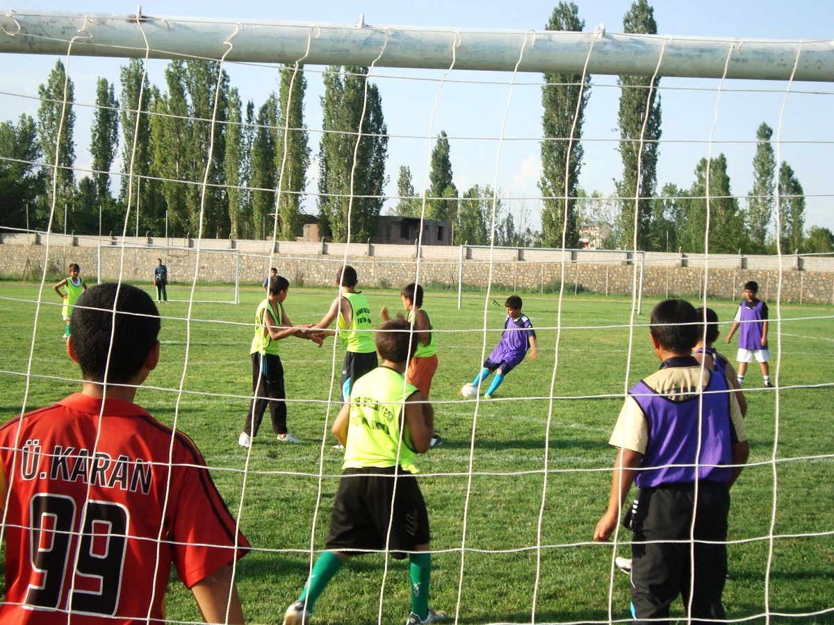 Iğdır\'da Yaz Kuran Kursları Futbol Turnuvası Başladı