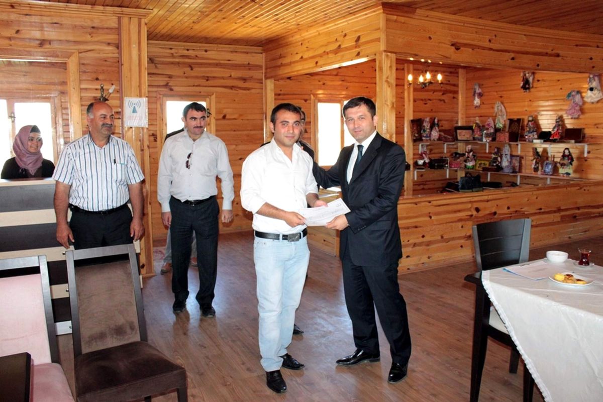 Kursiyerler Belgelerini Aldı