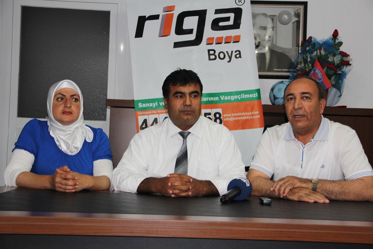 Mersin İdman Yurdu Forma Reklamı Sporsorluk Anlaşması İmzaladı