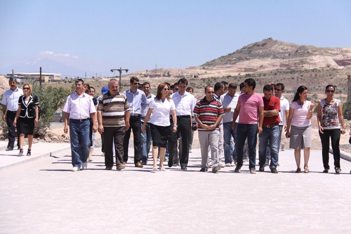 Neü Kampüsünde Yol Yapımı