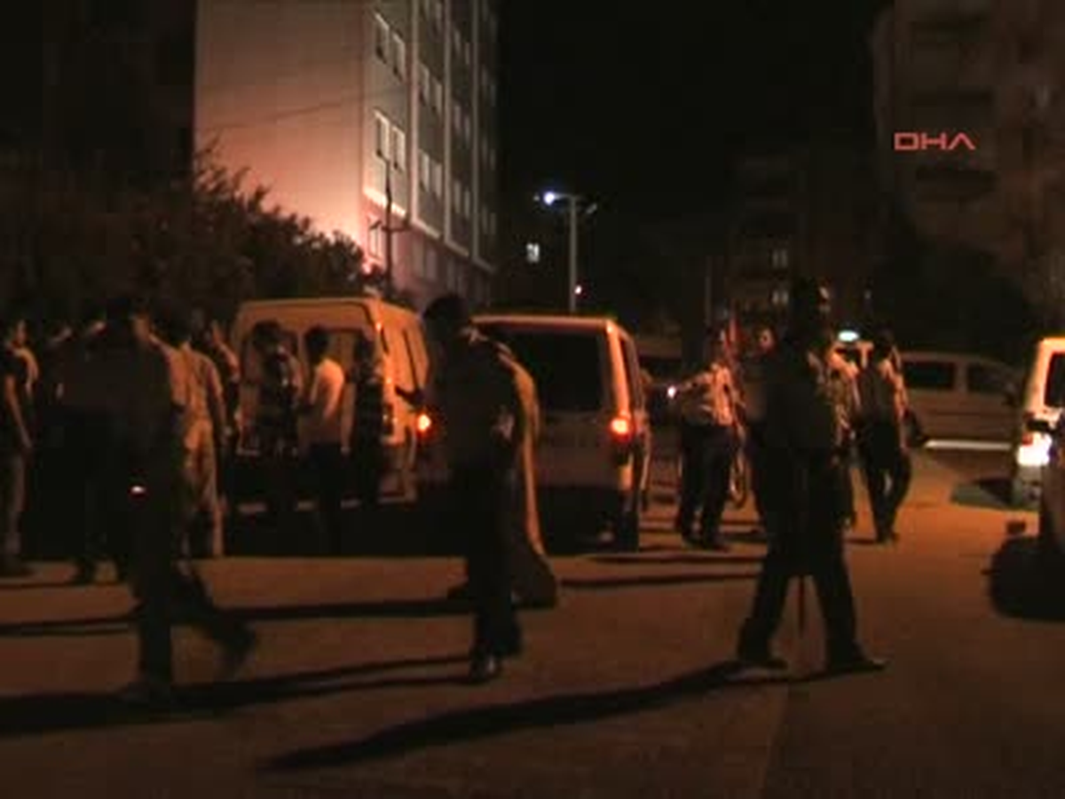 Polis ile Vatandaş Arasında Arbede