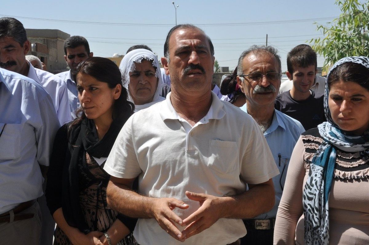 Şehir Dışına Çıkış İzni Alamayan BDP\'liler Basın Açıklaması Yaptı