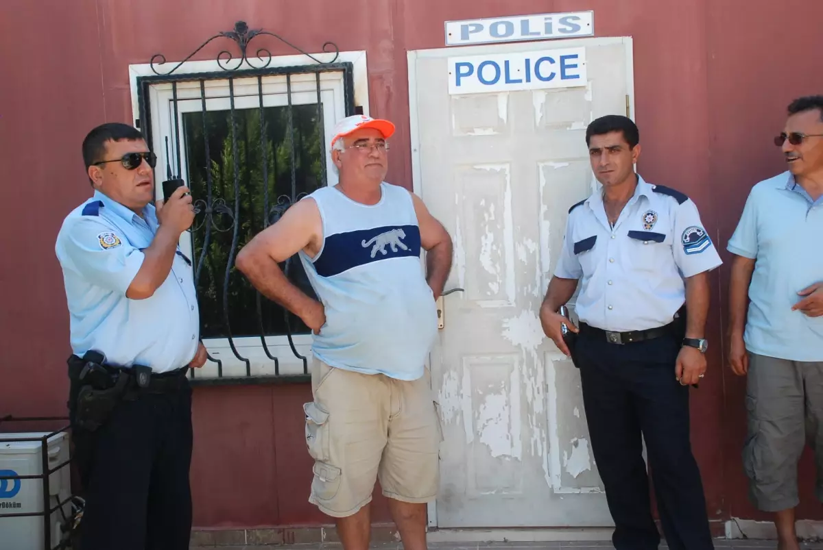 Tırnakçılar Didim Pazarında İş Başında…