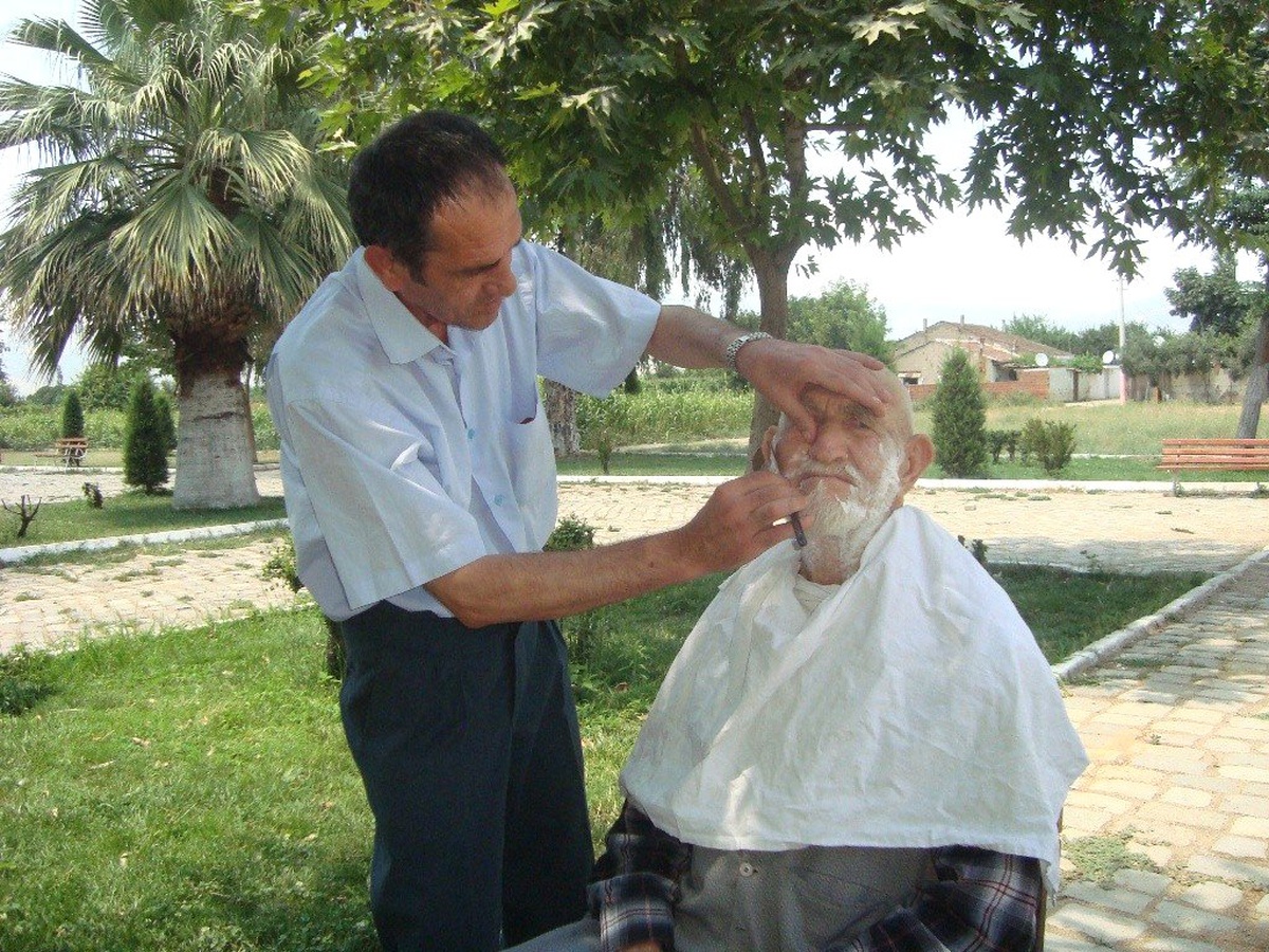 Yaşam Şartları Zorlaşınca, Berberler de Seyyar Oldu