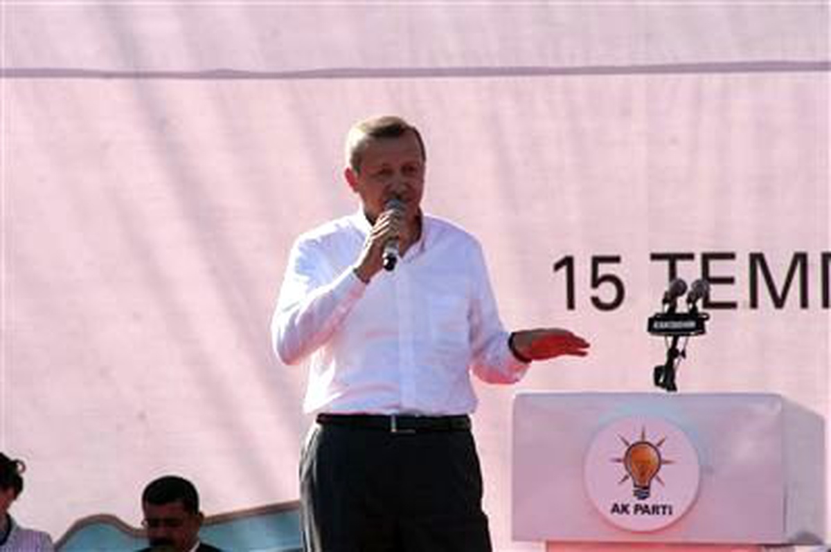 Başbakan Recep Tayyip Erdoğan, "Biz Haritaya Baktığımızda Siyasi Tercihlere Göre Renklere Bölünmüş...
