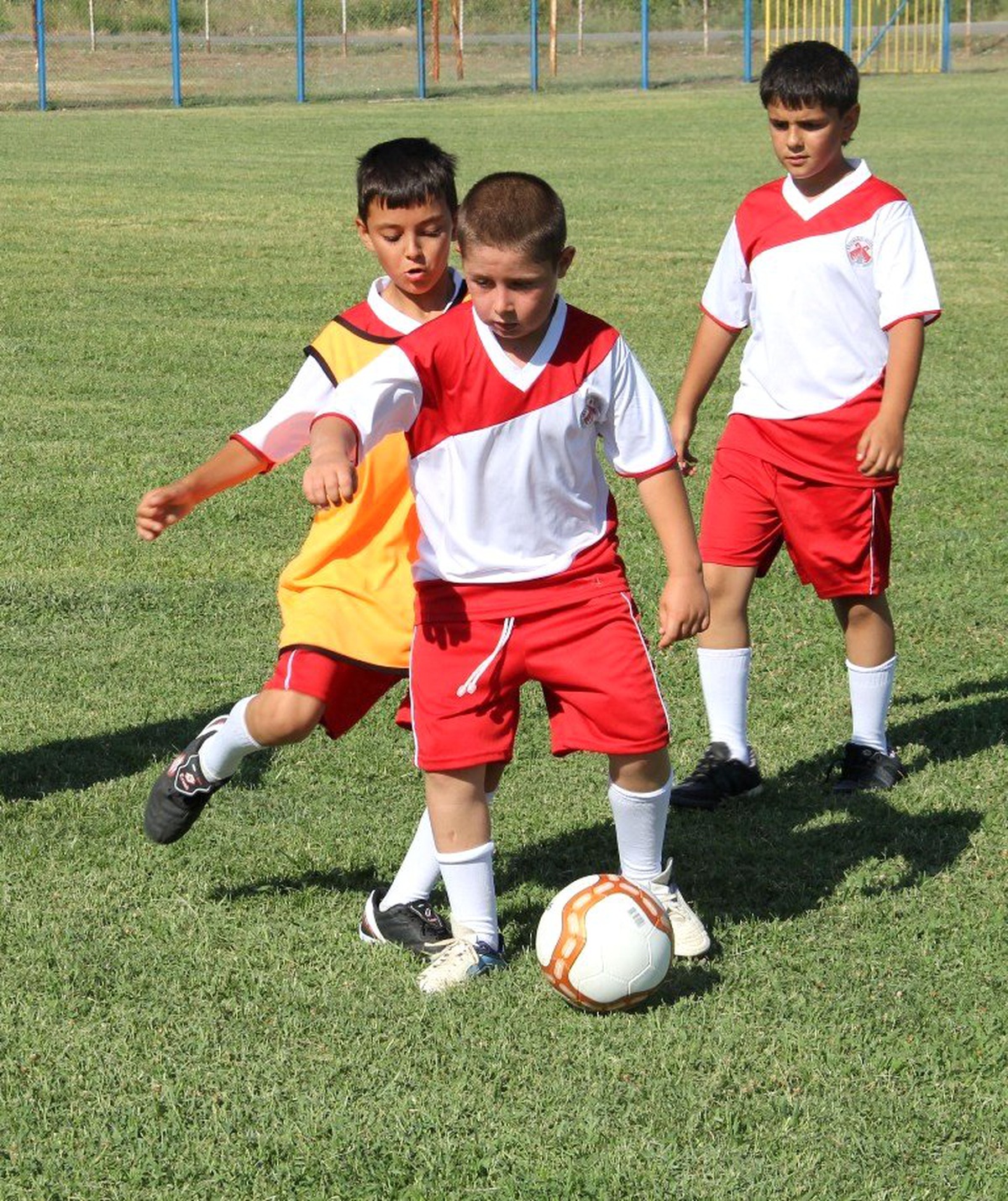 Döşemealtı\'nda Futbola Büyük İlgi