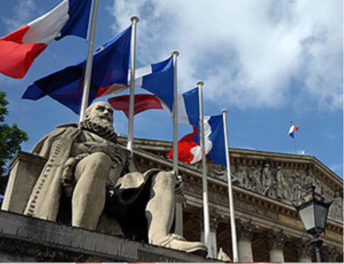Fransa Ulusal Bayramını Kutladı