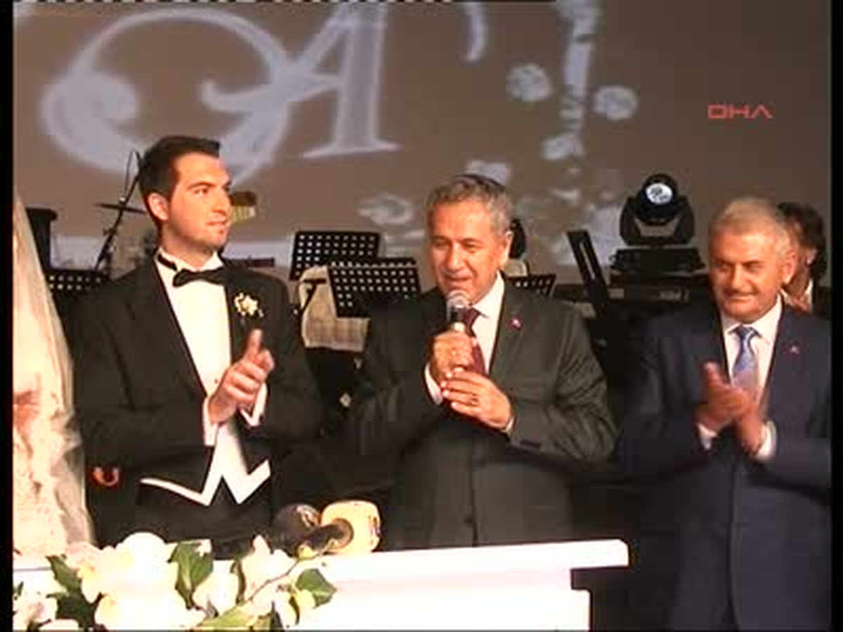 İzmir 2küçükbay'lara İktisatçı Gelin Küçükbay'lara İktisatçı Gelin