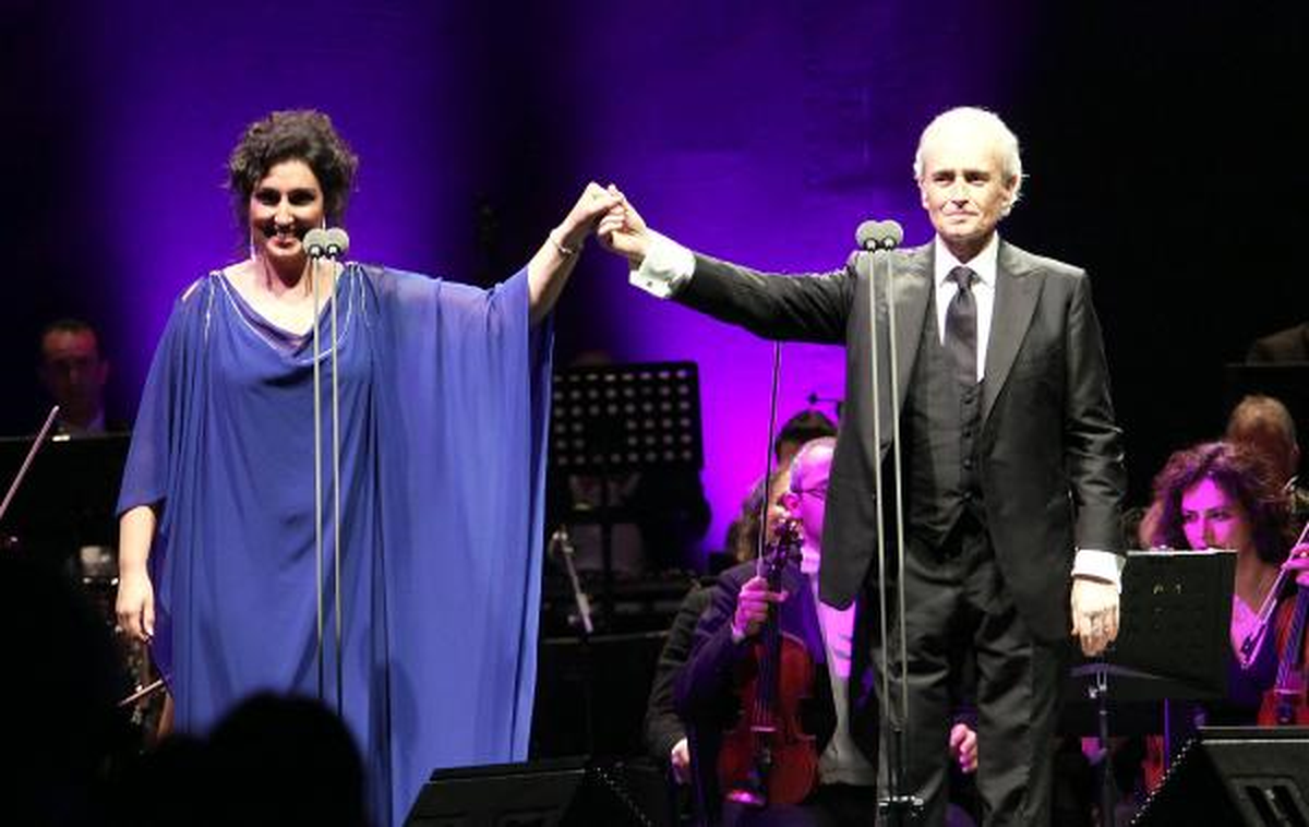 Jose Carreras\'la Muhteşem Açılış
