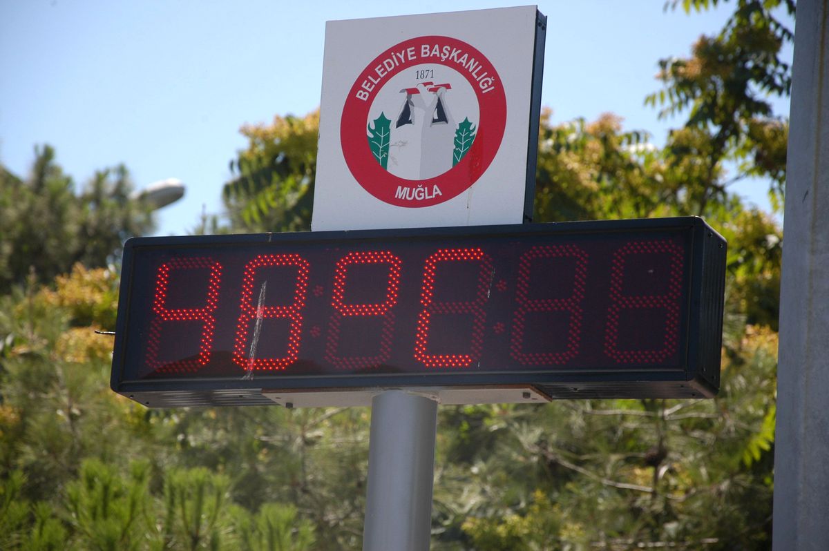 Muğla\'da Termometre Çıldırdı: 48 Derece