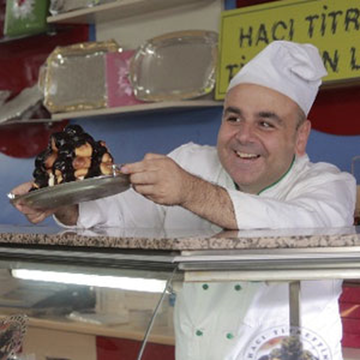 Nedim Saban Dizide de Tatlıcı Oldu