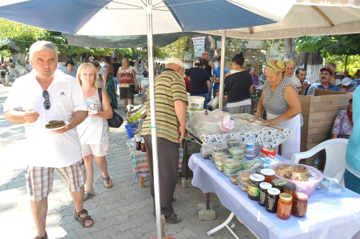 Özbek Köyü Yemek Şenliğine İlgi Büyük Oldu