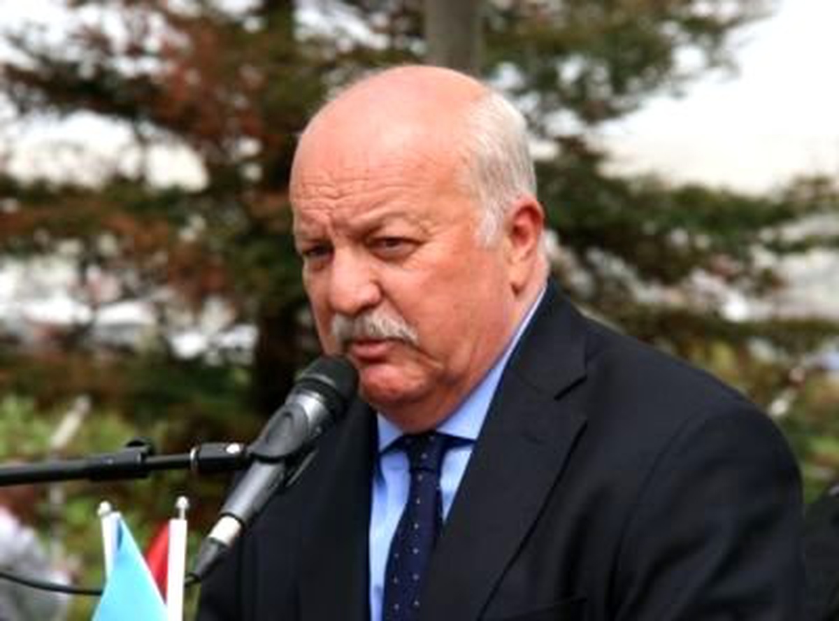 Sadri Şener\'den Zehir Zemberek Açıklamalar