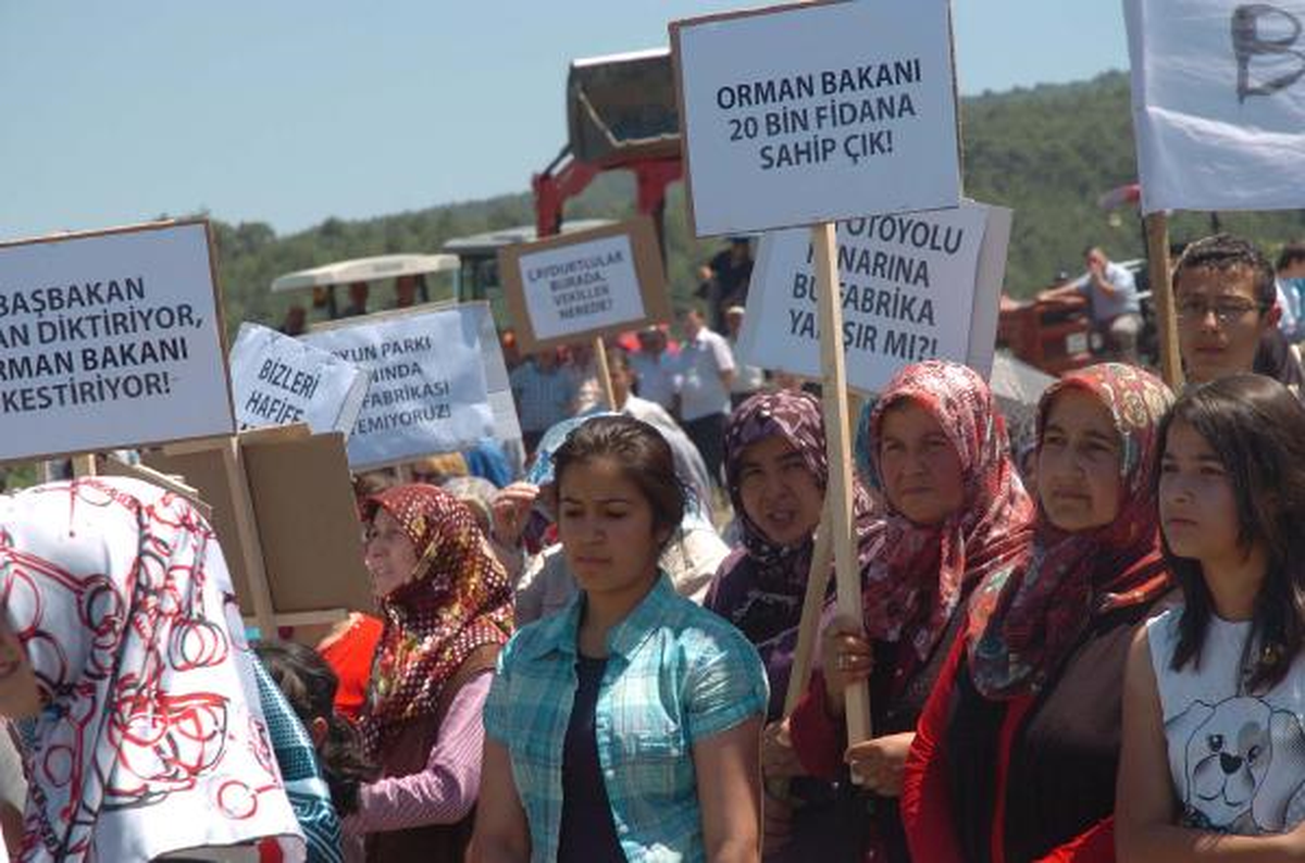 Tavuk Atıklarını Enerjiye Dönüştürecek Tesise Köylülerden Protesto