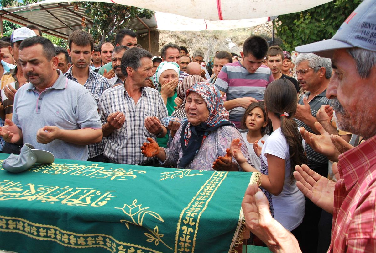 Aydınlı Üniversite Öğrencisi, Denizde Ölü Bulundu