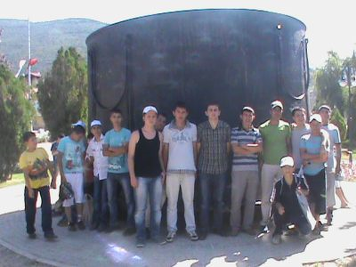 Balıkesir\'li Gençler Değişik Kültürleri Tanıyor