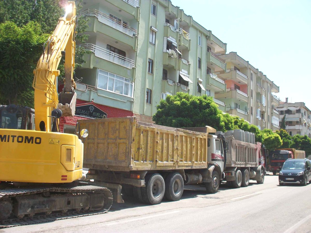 Buski\'den Güzelyalı\'ya Yağmur Suyu Gideri