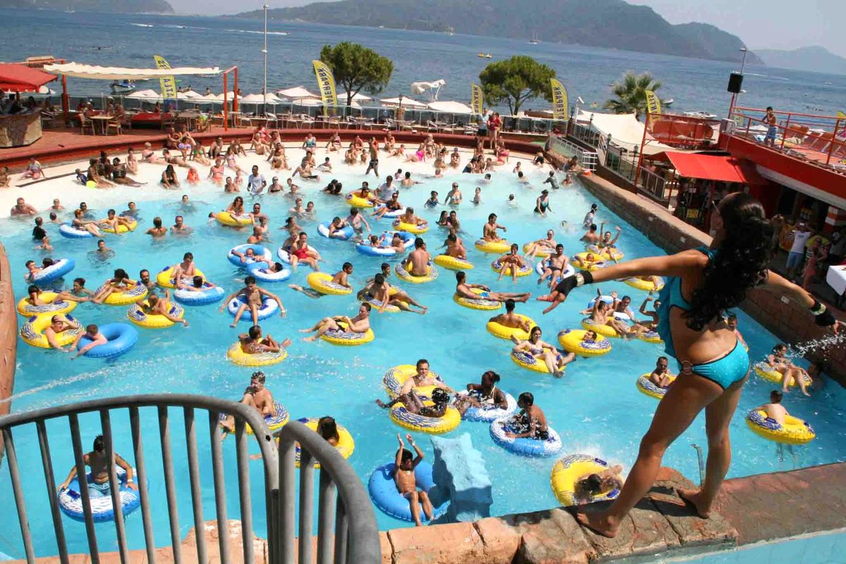 Çöl Sıcakları Marmaris\'i Kavuruyor