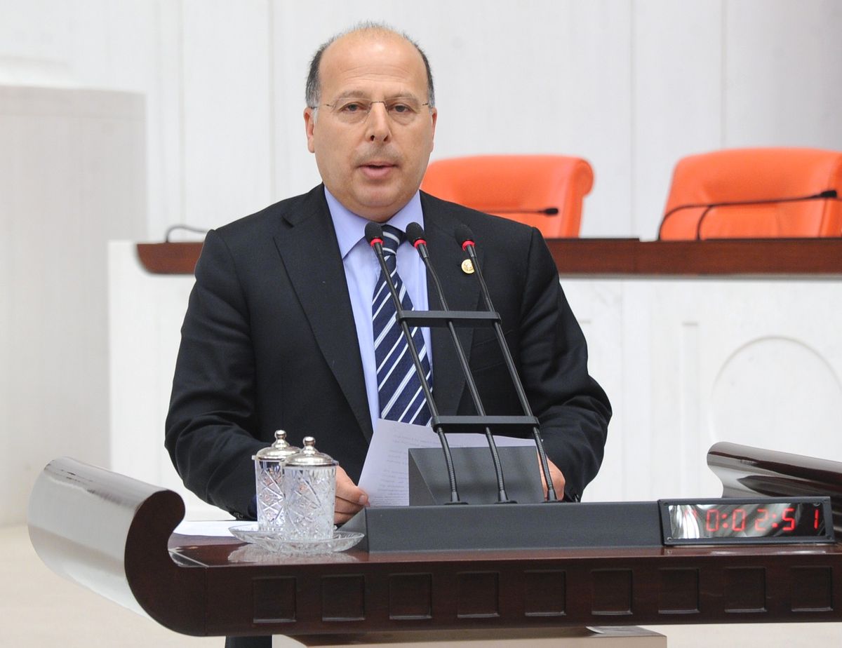 Demirçalı\'dan Subay ve Astsubayla İçin Kanun Teklifi