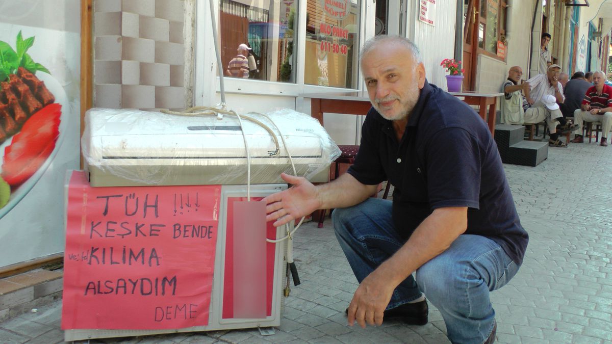 Esnaftan Bozulan Kliması İçin İlginç Protesto