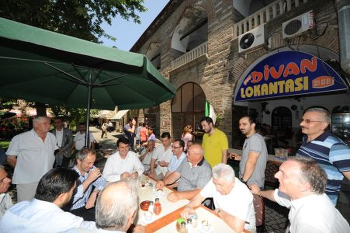Fidan Han Ayağa Kalkıyor