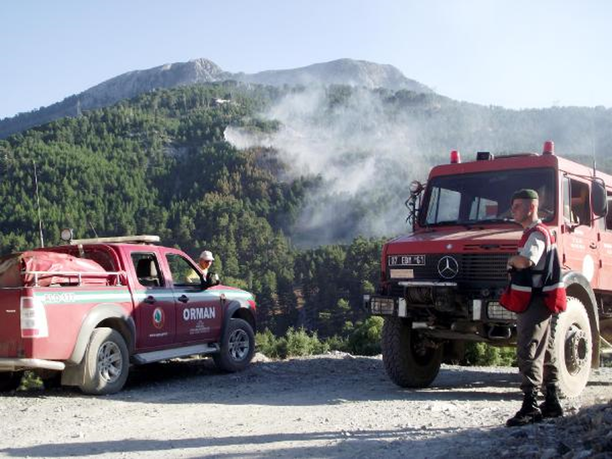 Gündoğmuş\'taki Orman Yangını 12 Saatte Söndürüldü