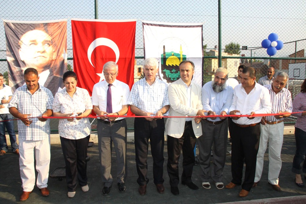 Huzur Mahallesi\'ne Semt Sahası ve Park