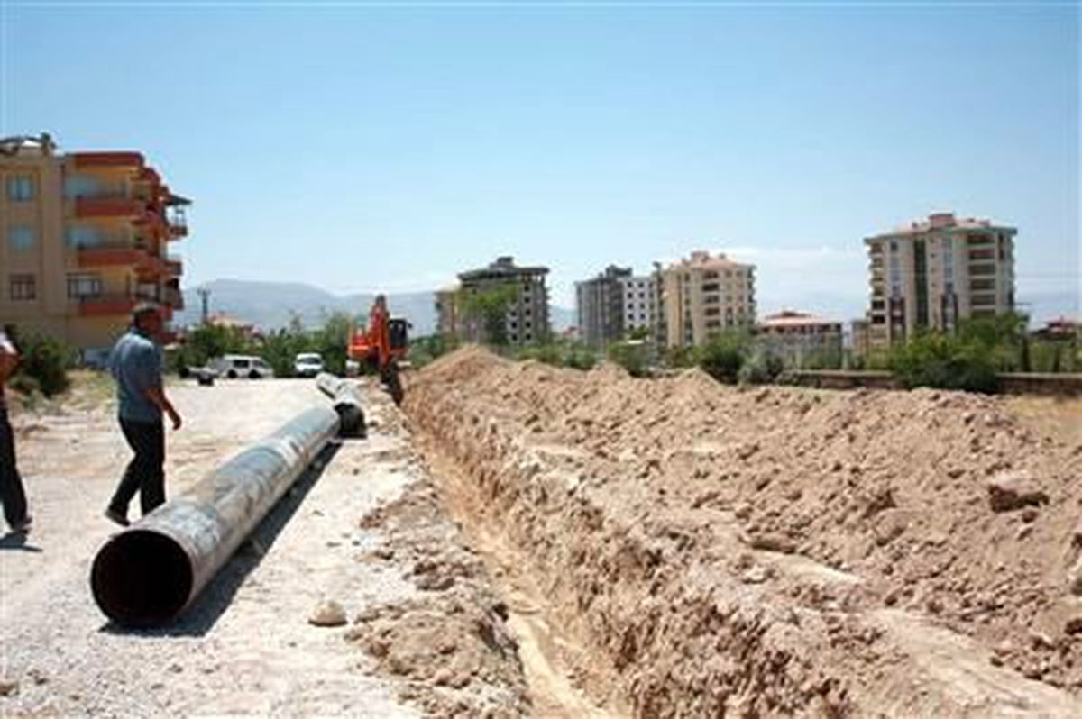 İçme Suyu Şebekesi Çelik Borularla Yenileniyor