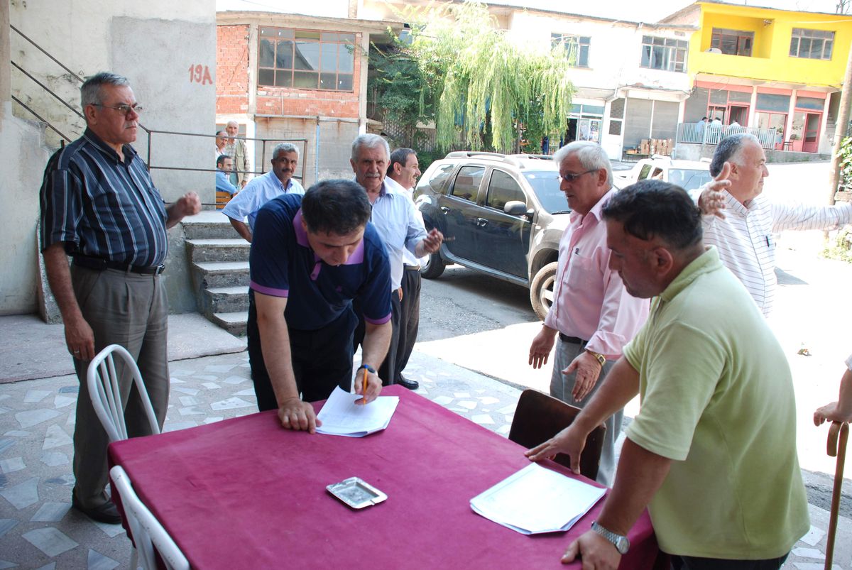Kdz. Ereğli\'de Başlatılan İmza Kampanyası Sürüyor