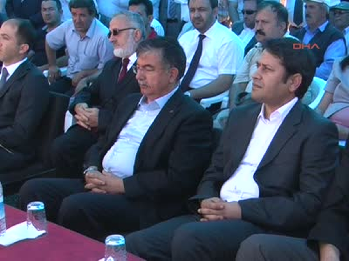 Yılmaz Cami Açılışı Yaptı