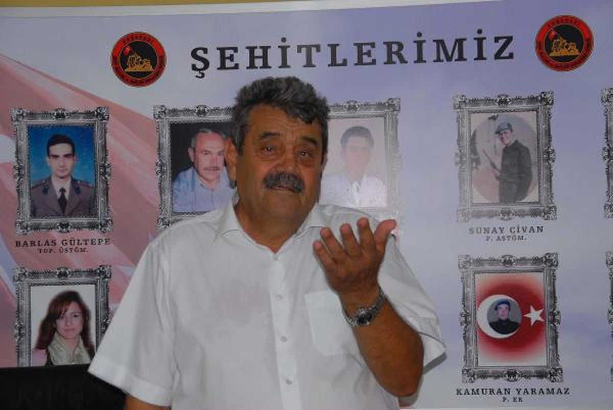 Kuşadası\'nda Bombalı Saldırı Kurbanları Anıldı
