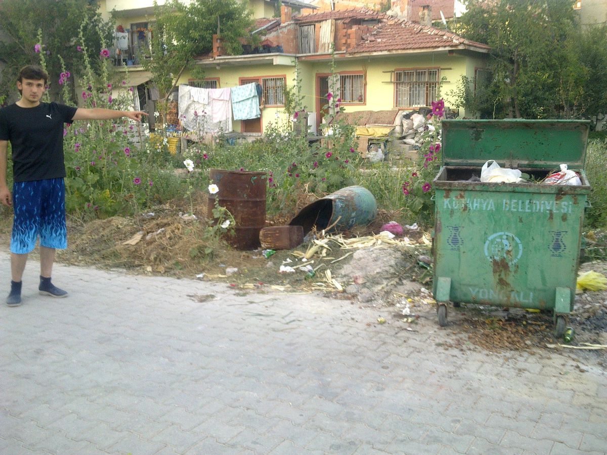 Kütahya\'nın Tatil Beldesi \'Pislik İçinde\'