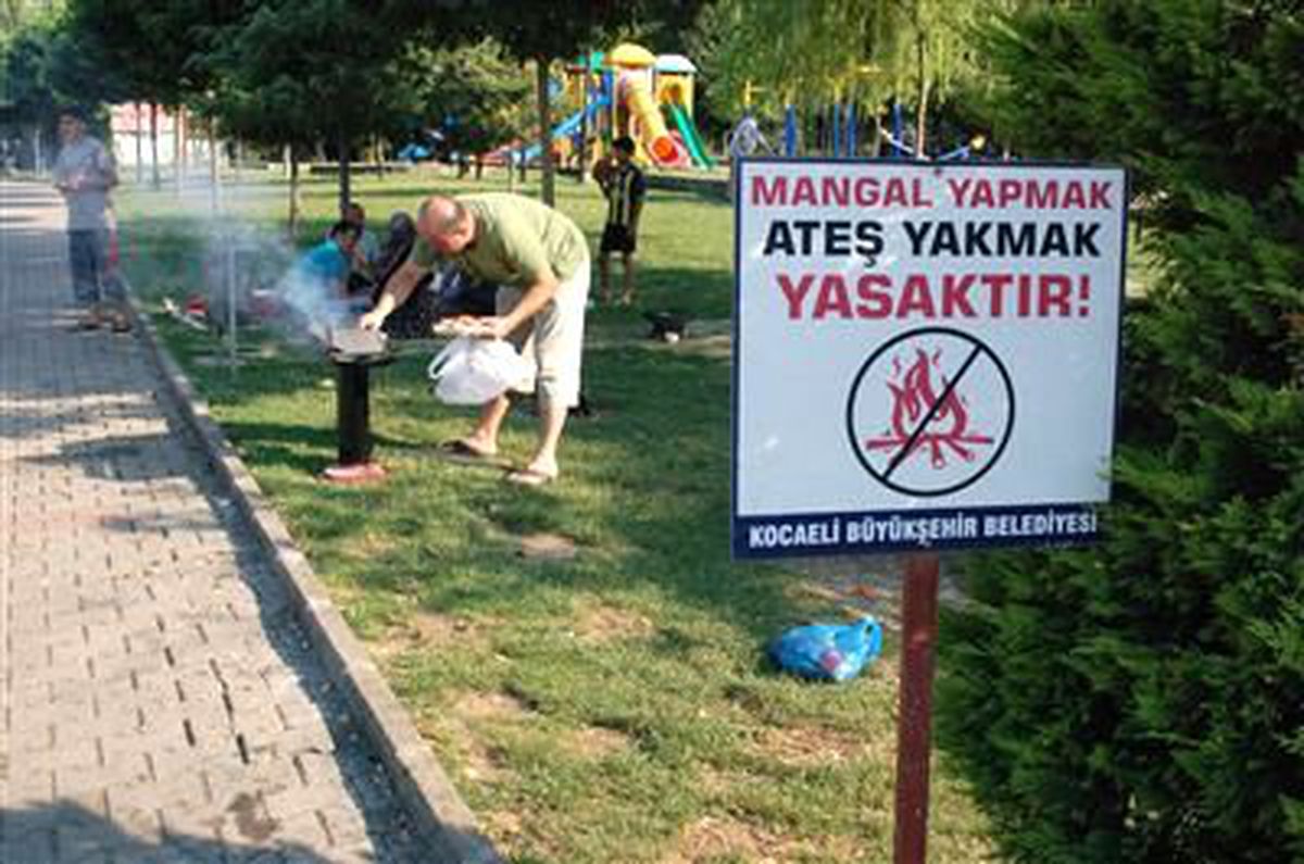 Mangalcılara Uyarı Levhası Yetmiyor