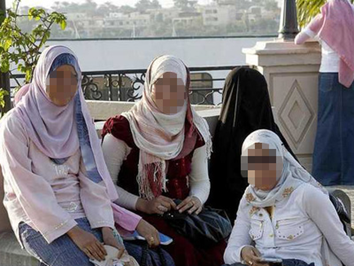 Mısır\'da \'Yaz Gelini\' Skandalı