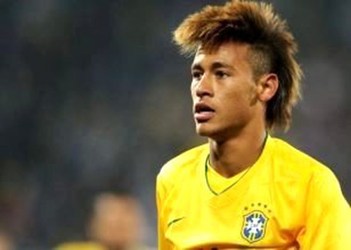 Neymar, Barcelona\'ya Doğru...