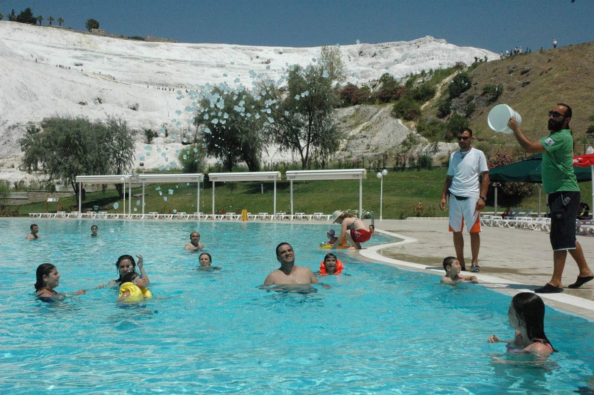 Pamukkale\'de \'Buz\' Devri