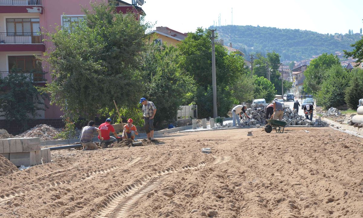 Simav Belediyesinden Hizmet Atağı
