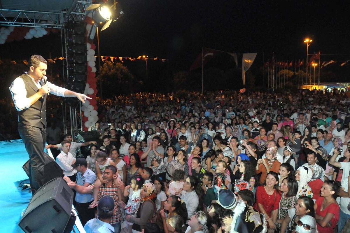 Turgay Başyayla Tuzlalıları Coşturdu
