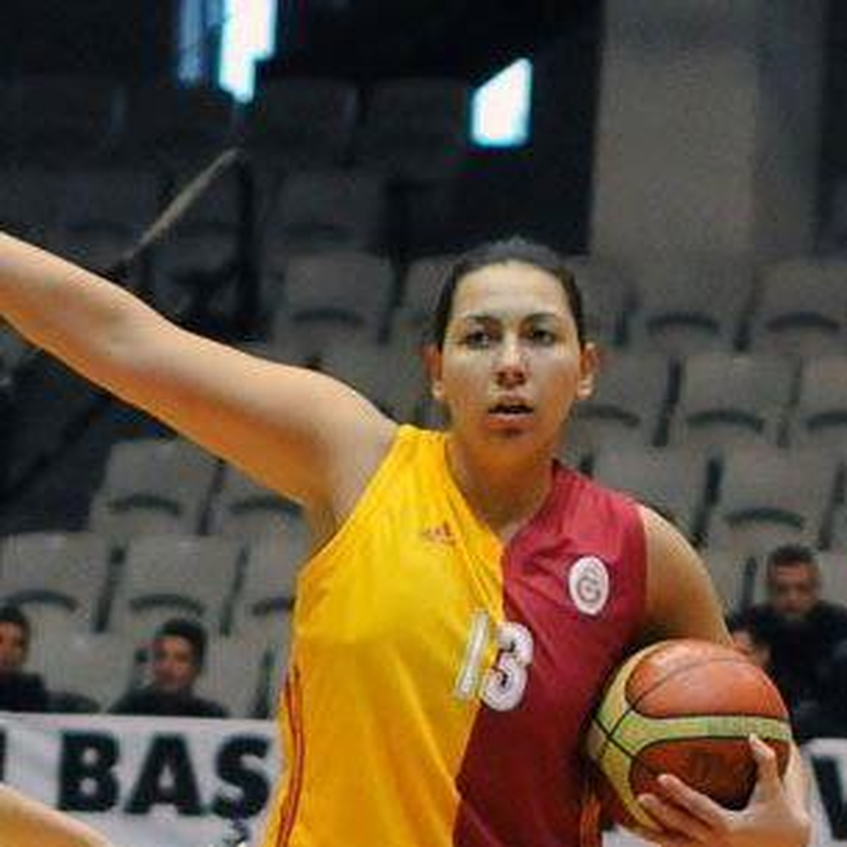 Yasemin Horasan, Fenerbahçe\'de