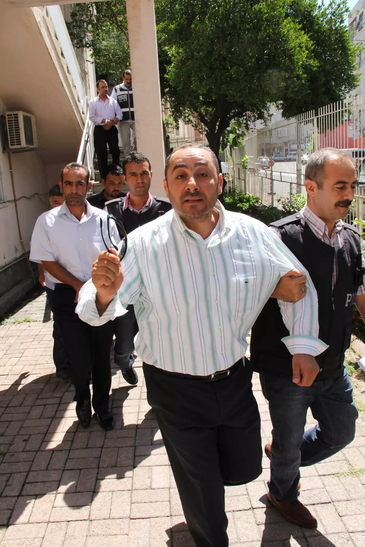 Adliyede İhaleye Fesat Operasyonu