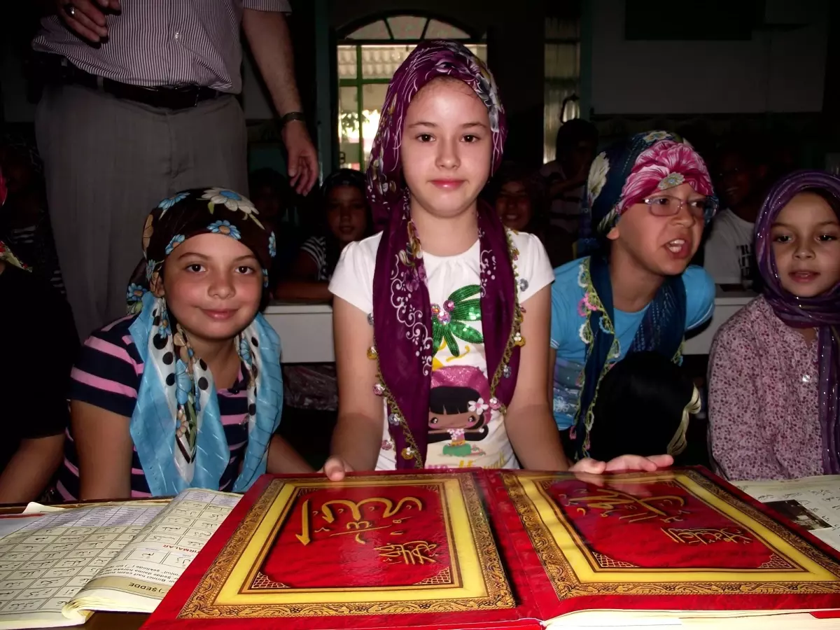 Alaca Mescid Şenlendi