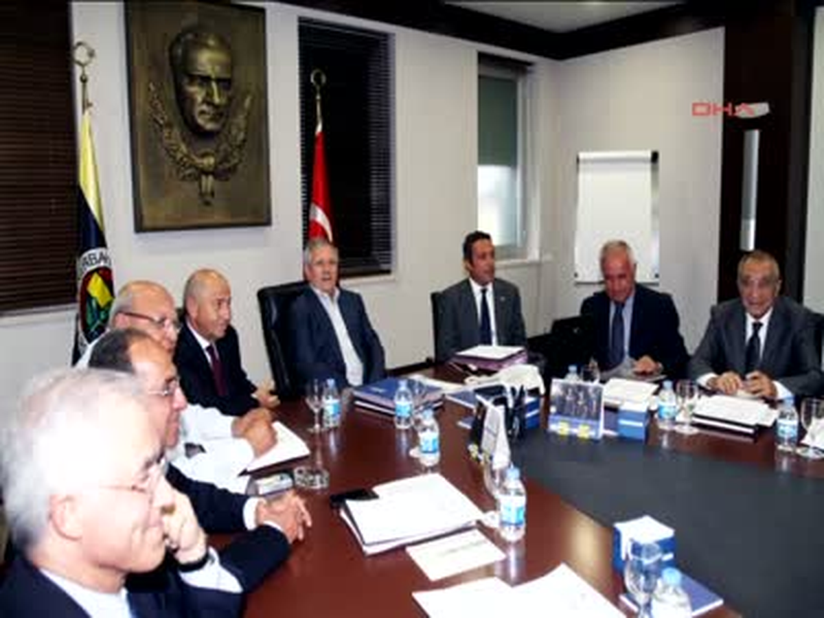 Aziz Yıldırım, 378 Gün Aradan Sonra Yönetim Kurulu Toplantısında