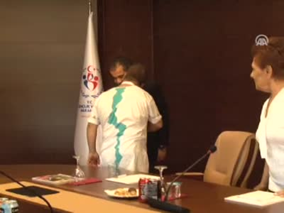 Bakan Kılıç Ekin\'i Kabul Etti